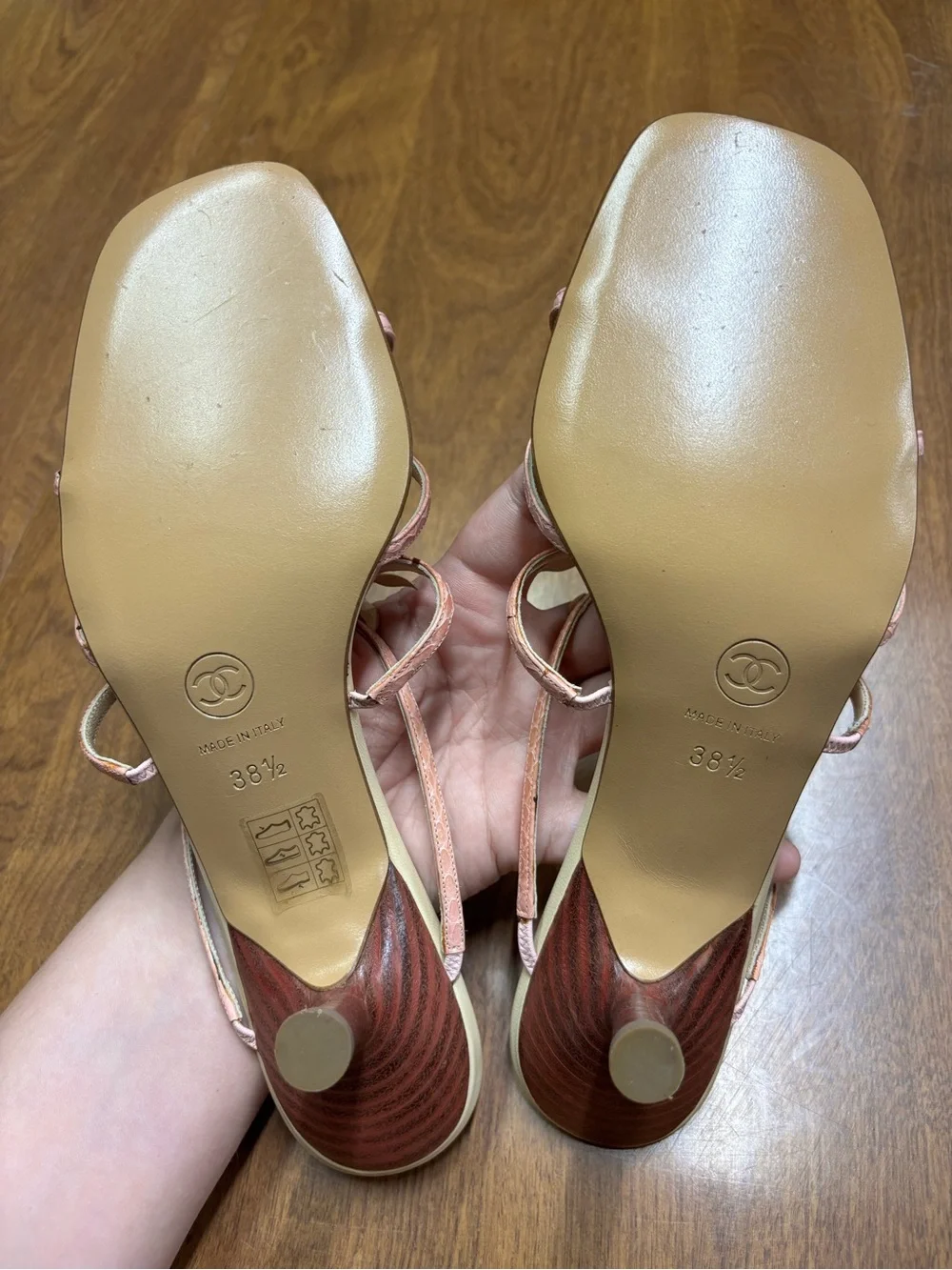 CHANEL 2001 Vintage Karl Lagerfeld Light Pink Rosebud Leather Heels | size 38.5